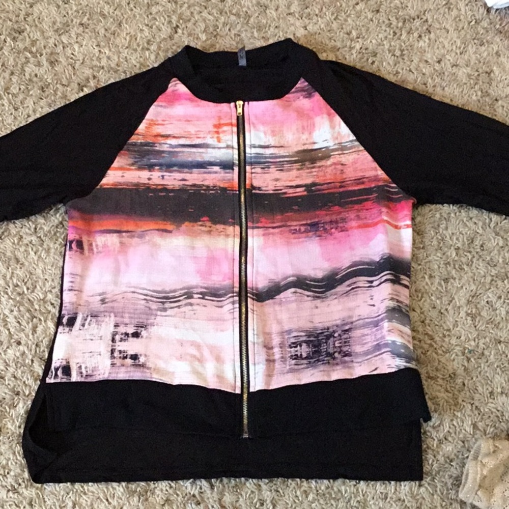 🌸🌸2 for $10🌸🌸Beautiful top, new without tags